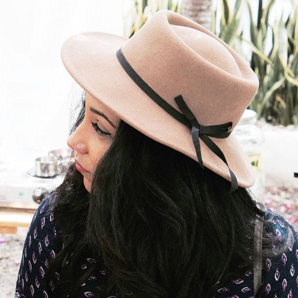 Forever 21 brown wool hat with black bow - Picture 1 of 11